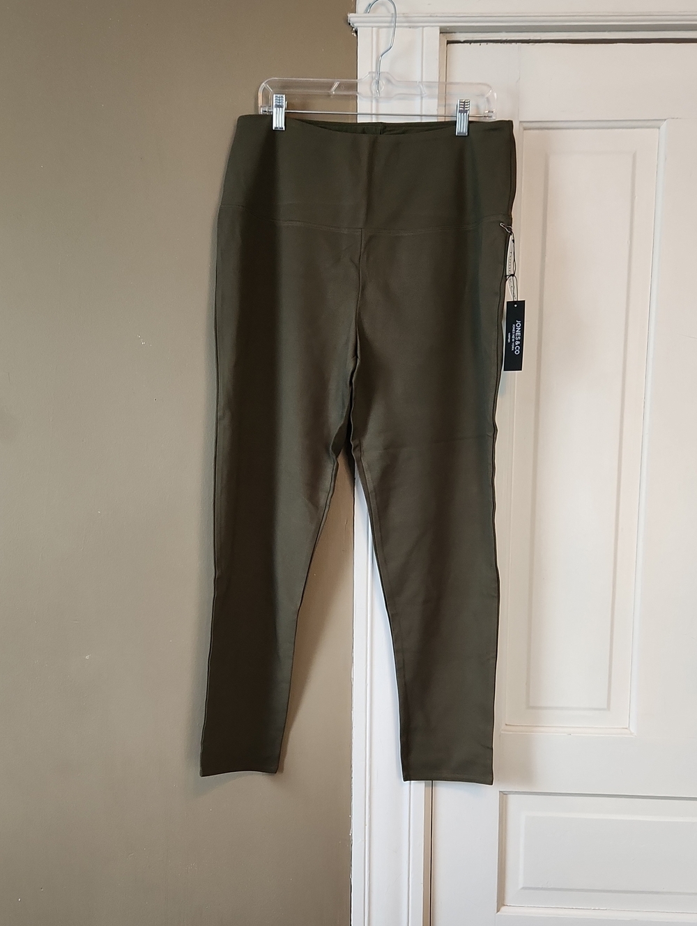 Jones New York Olive Green Ponte Leggings